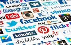 «راهكارهای امربه معروف در شبكه‌های اجتماعی سایبری» بررسی می‌شود